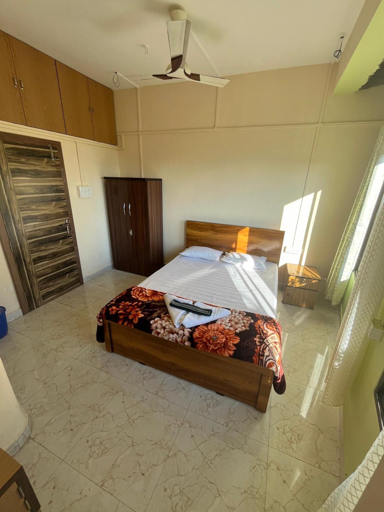 Hemalata Hilltop Residency Kamakhya Lodge *